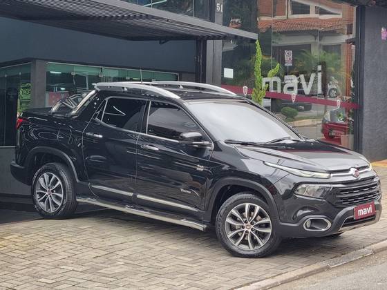 FIAT TORO 2.0 16V TURBO DIESEL VOLCANO 4WD AT9